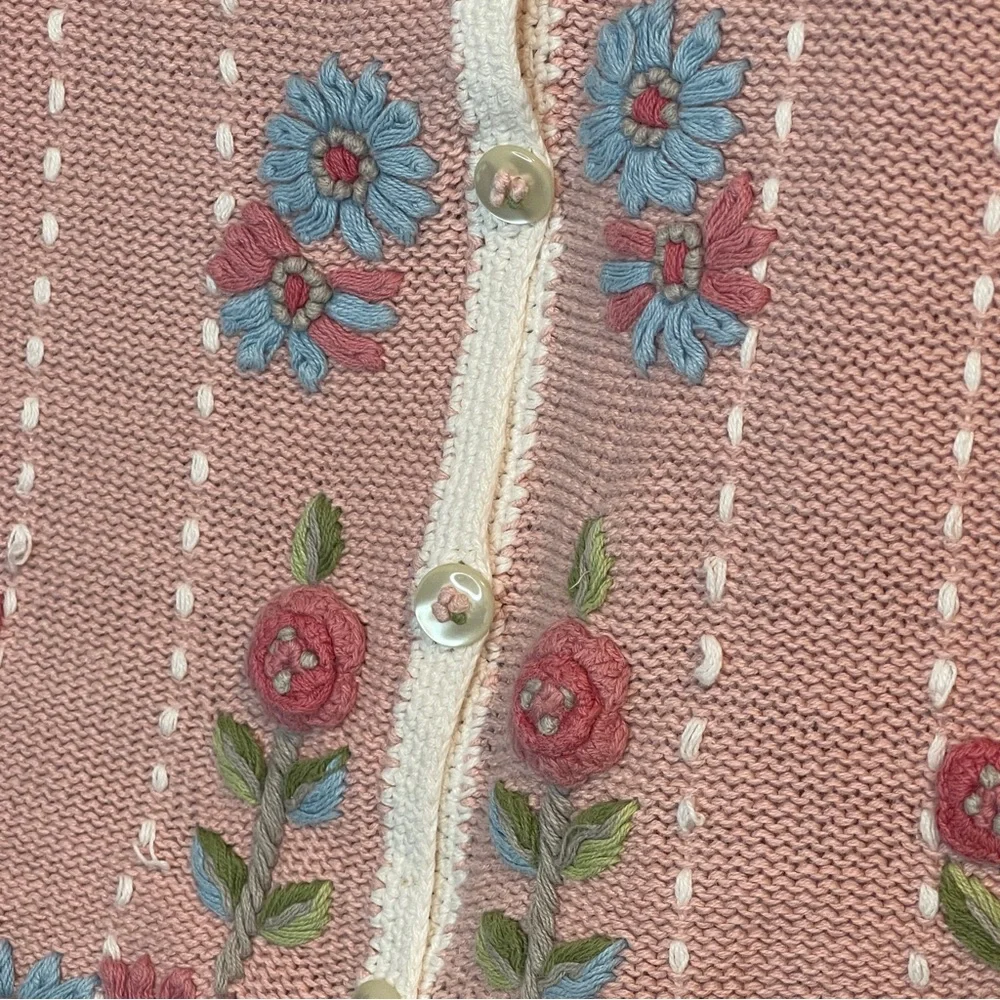 Vintage IVY Floral Embroidered Pink Knit Vest - Picture 4 of 5